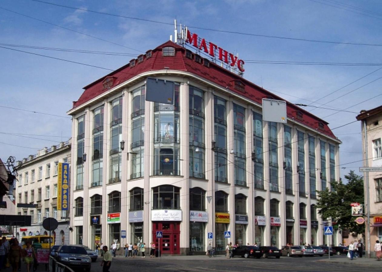 Невеликі Апартаменти-Смарт В Центральній Частині Біля Тц Магнус Lviv Ngoại thất bức ảnh